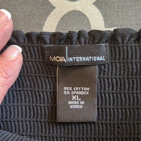 Moda international black smocked elastic off the shoulder peplum top szXL - Picture 7 of 9